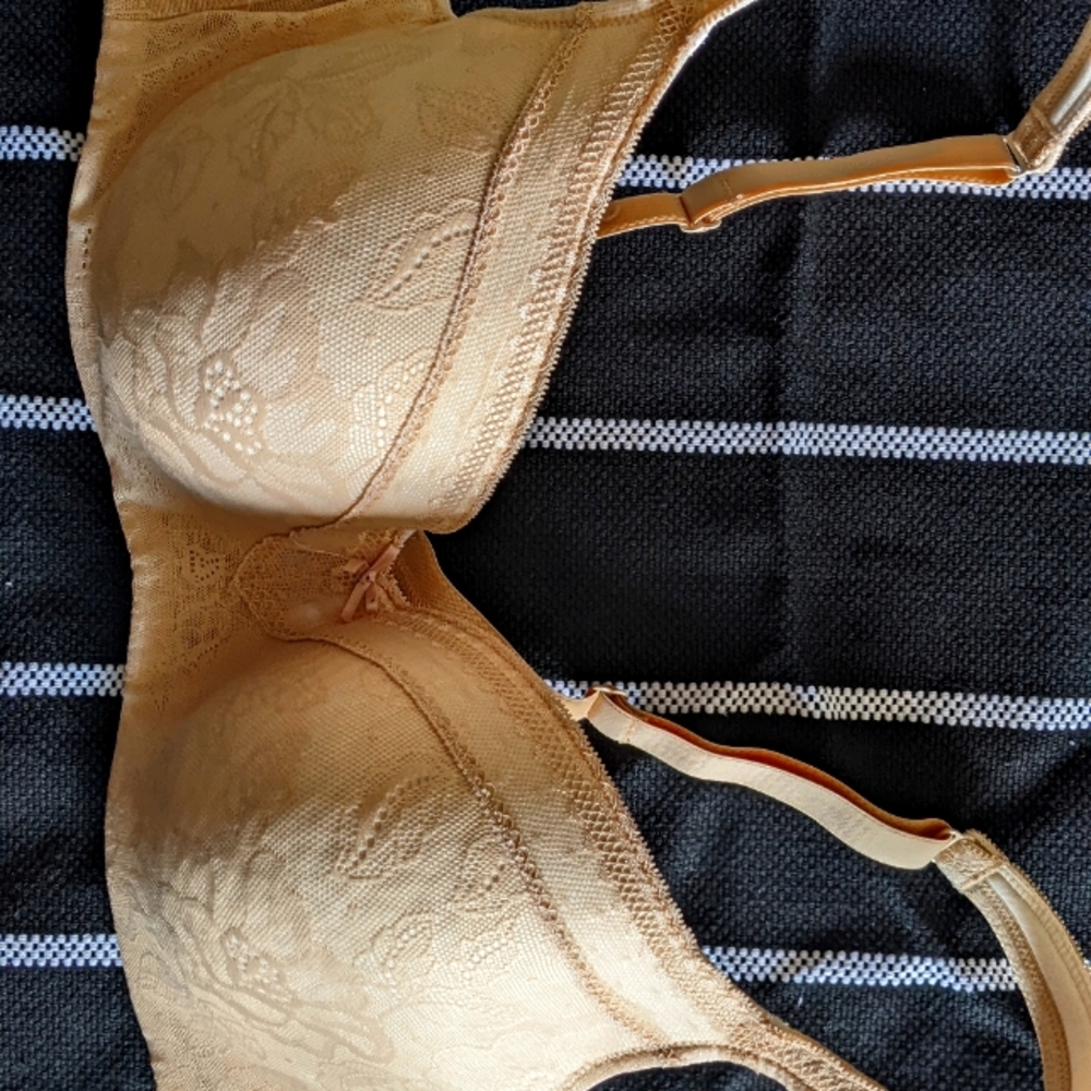 Balcony bra